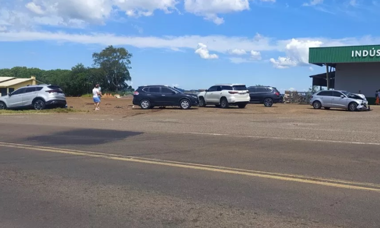 Acidente deixa nove feridos na BR-277 em Guaraniaçu.