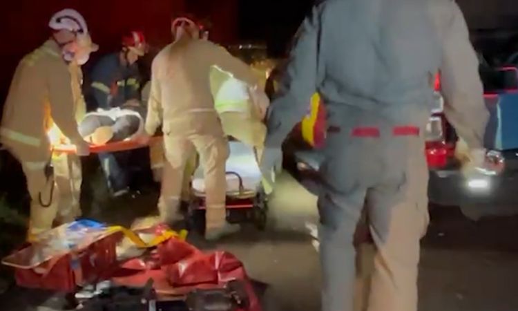 Acidente na PR-180: Caminhonete Invade Pista e Colide com Ônibus Transportando 38 Estudantes em Cascavel