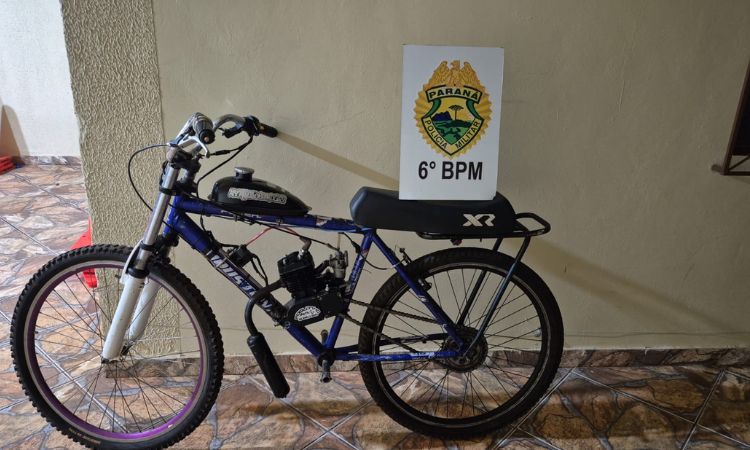 Adolescente de 14 anos é abordado pela PM após fugir com bicicleta motorizada em Três Barras do Paraná