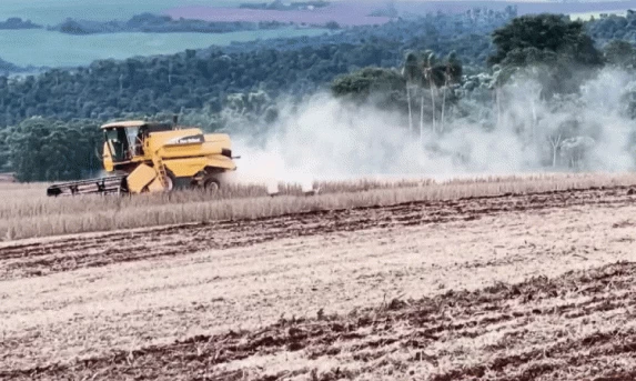 AGRICULTURA: Colheita da soja entra na reta final com produtividade menor do que o esperado.