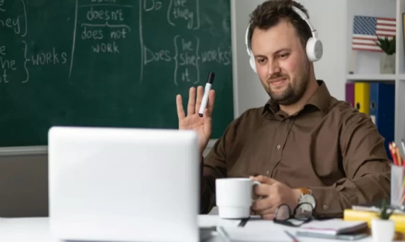 Aula online e cliente oculto: veja dicas para ter renda extra pela internet.