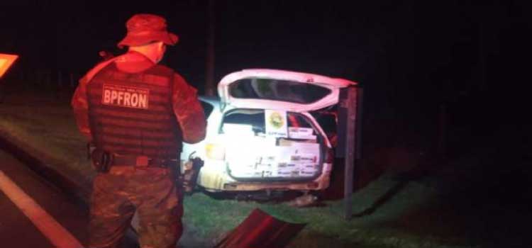 BPFRON: Polícia apreende carro com cigarros contrabandeados em Santa Terezinha de Itaipu