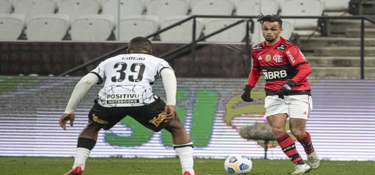 BRASILEIRÂO: De olho no líder Atlético-MG, Flamengo encara Corinthians no Maracanã