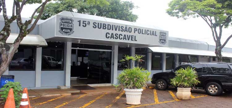 CASCAVEL: Dupla suspeita de aplicar golpes contra idosos é presa