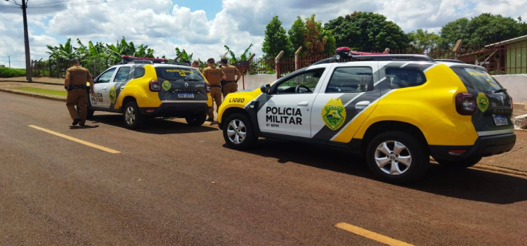 CASCAVEL: Mulher agride e esfaqueia companheiro no Bairro Periolo