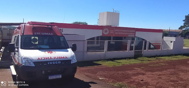 CATANDUVAS: Mulher de 74 anos é socorrida pelo SAMU na Rua Aldino Vieira.