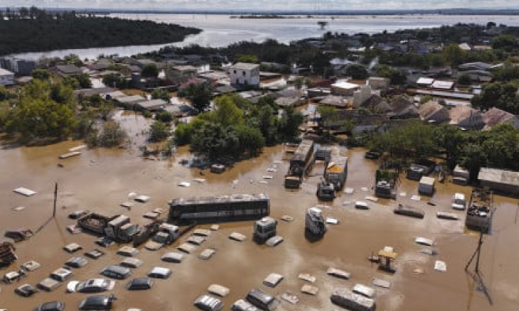 Chuvas no RS: Mortes sobem para 147, com 447 municípios afetados.