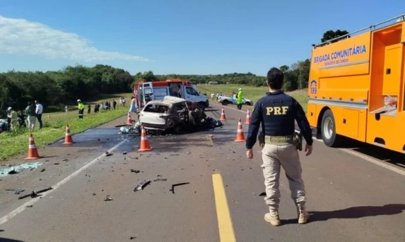 Colisão na BR-277 em Candói deixa um morto e sete feridos