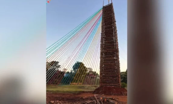 Com fogueira gigante de mais de 40 metros, São João divulga programação completa de tradicional festa com shows gratuitos