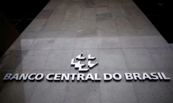 Copom deve subir juro para 14,75% ao ano, o maior patamar em quase duas décadas.