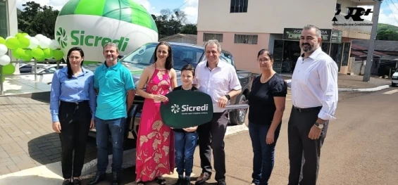 DIAMANTE DO SUL: André Bolzan de 09 anos, é o ganhador da camionete Ford Ranger da Campanha Sorte Premiada Sicredi.