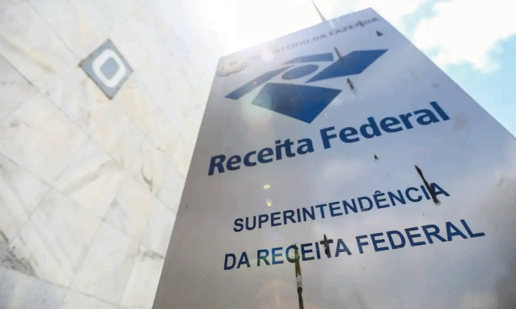 ECONOMIA: Auditores da Receita aceitam bônus progressivo e encerram greve.