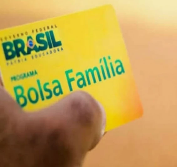 Caixa começa a pagar parcela do Bolsa Família de agosto.