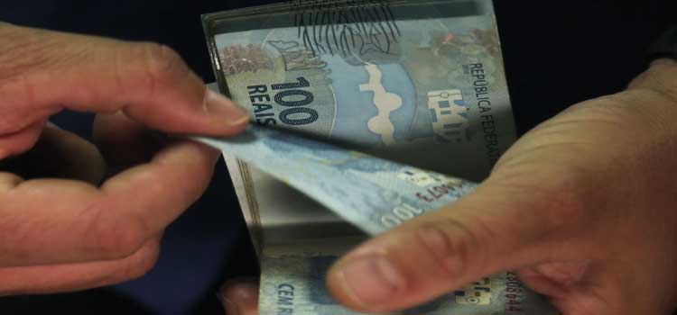 ECONOMIA: Caixa libera abono salarial para trabalhadores nascidos em julho