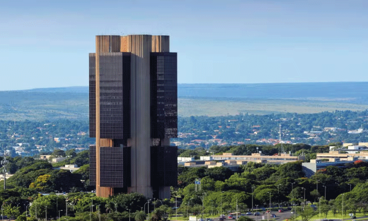 ECONOMIA: Copom se reúne nesta semana e Selic deve cair a 11,25%, menor patamar em quase dois anos.