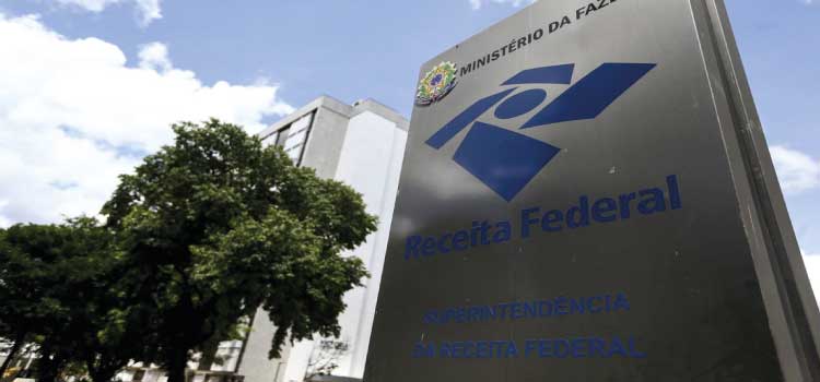 ECONOMIA: Instabilidade em site dificulta declaração do Imposto de Renda