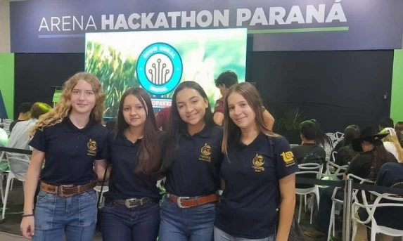 Educação e Campo: 1,5 mil alunos de Colégios Agrícolas do Paraná marcam presença no Show Rural Coopavel