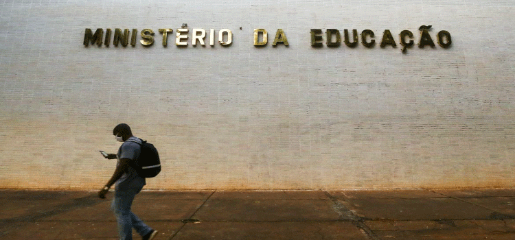 EDUCAÇÃO: MEC cria grupo para detalhar tabela de pontos para o Enem.