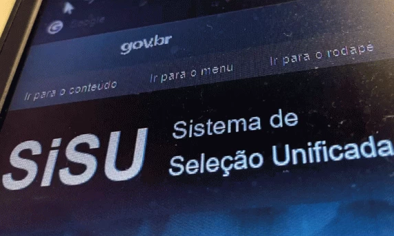 EDUCAÇÃO: MEC divulga lista de aprovados no Sisu e abre lista de espera.