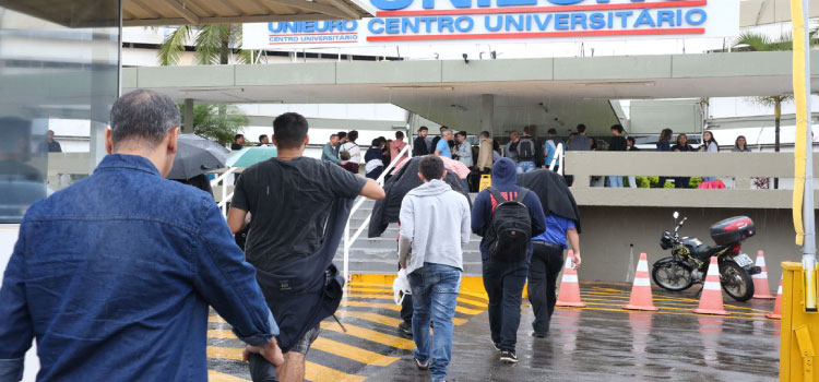 EDUCAÇÃO: Provas do Enade são aplicadas hoje em todo o país.