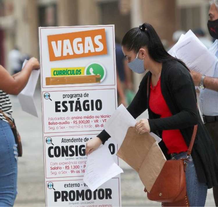 EMPREGOS E CARREIRAS: Desemprego cai a 9,1%, com recorde de trabalhadores informais.
