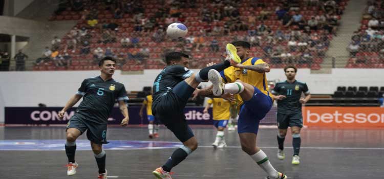 Esportes: Argentina supera Brasil nas semifinais da Copa América de futsal