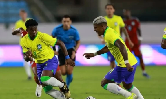 ESPORTES: Brasil encara Equador de olho no quadrangular final do Pré-Olímpico.