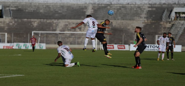 ESPORTES: Cascavel empata com Patrocinense pela Série D do Brasileirão.