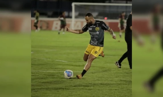 ESPORTES: Cascavel leva gol no final do jogo e dá adeus à Copa do Brasil.