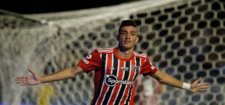 ESPORTES: São Paulo avança para as quartas de final do Campeonato Paulista.
