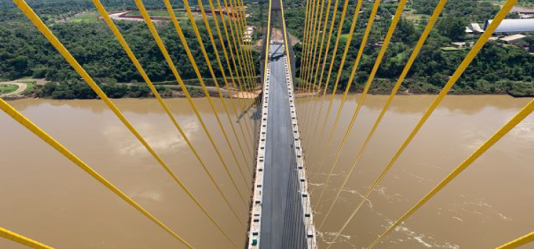 Extra, extra! Ponte da Integração não será inaugurada na segunda (12), como estava previsto.