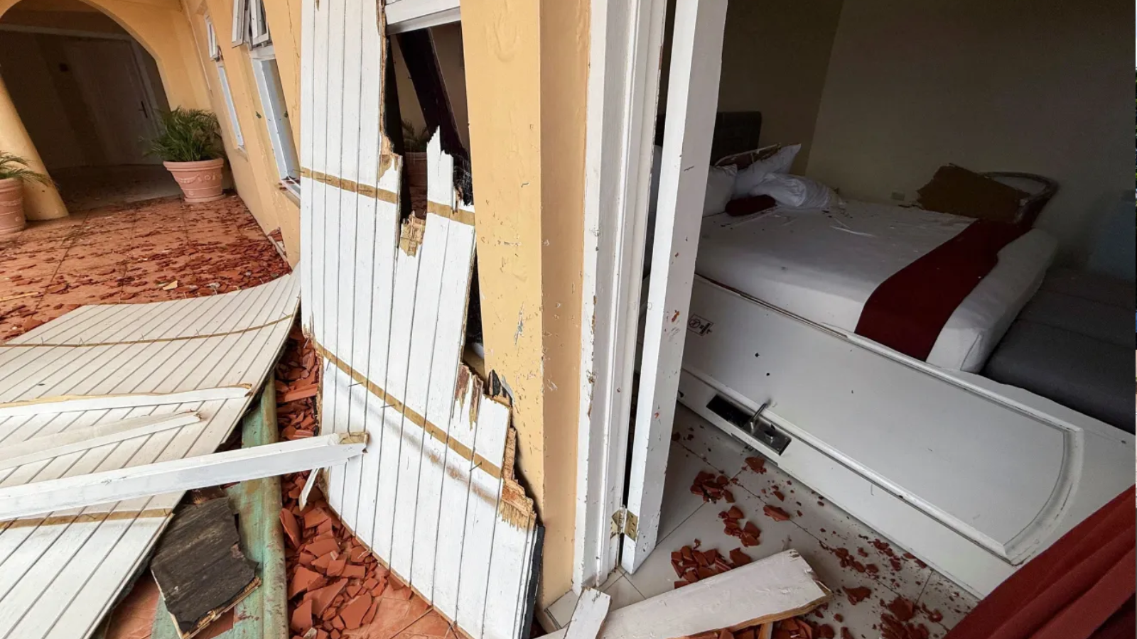 Furacão Melissa Deixa Rastro de Destruição e Sete Mortos no Caribe; Cuba Inicia Evacuação em Massa Furacão Melissa Deixa Rastro de Destruição e Sete Mortos no Caribe; Cuba Inicia Evacuação em Massa