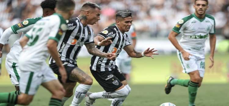 FUTEBOL: Com público recorde, Atlético-MG vence América-MG e chega a 65 pontos na ponta do Brasileirão