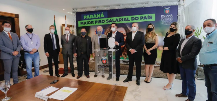 Governador ratifica novo salário mínimo regional do Paraná, o maior do País