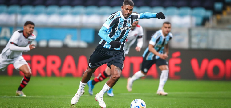 Grêmio avança para quartas de final da Copa do Brasil