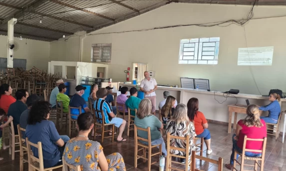 Guaraniaçu: Agricultores do Bela Vista são orientados sobre Emissão de Nota Fiscal Eletrônica para Produtor Rural