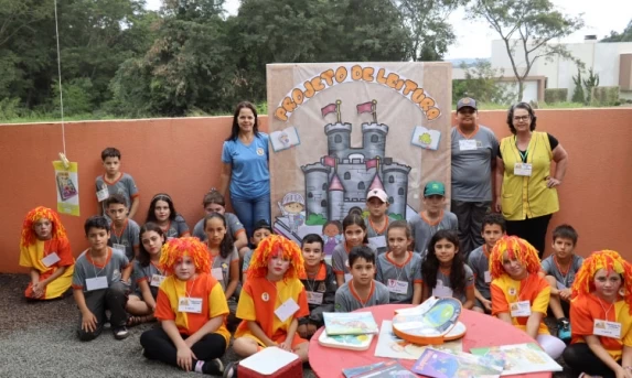 GUARANIAÇU: Alunos do 5º ano da escola Jorge Pio desenvolvem projetos de Leitura e Gênero Textual.