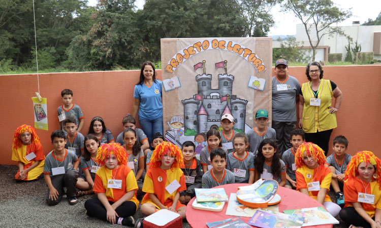 GUARANIAÇU: Alunos do 5º ano da escola Jorge Pio desenvolvem projetos de Leitura e Gênero Textual.