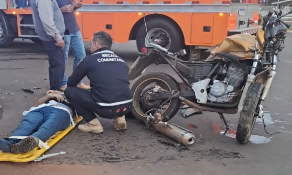Guaraniaçu: Colisão entre carro e moto é registrada no acesso ao Jardim Real
