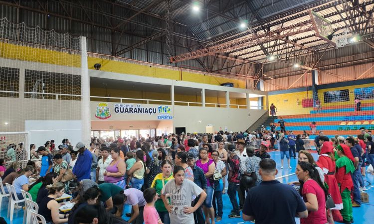 GUARANIAÇU: Famílias Cadastradas recebem o Kit Natal Solidário 2025 em Guaraniaçu