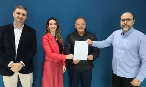 Guaraniaçu garante posse definitiva de terreno que abriga sede da Prefeitura