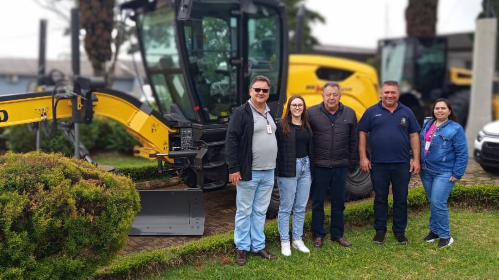 Guaraniaçu recebe nova Motoniveladora pelo programa Paraná Mais Cidades Guaraniaçu recebe nova Motoniveladora pelo programa Paraná Mais Cidades