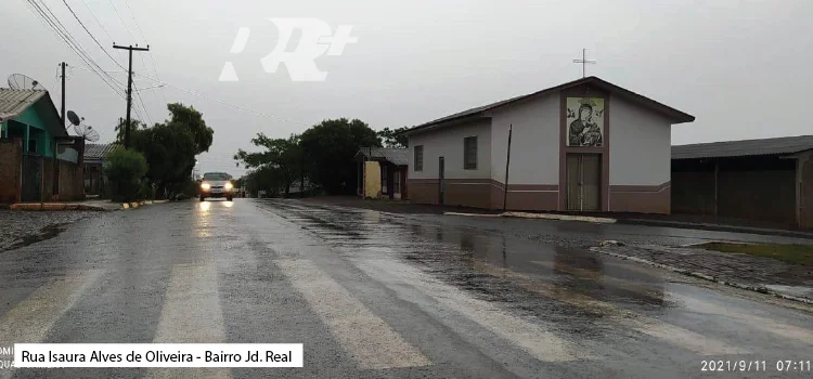 GUARANIAÇU: Sábado com chuva e frio significativo, temperatura mínima em 10ºC e máxima de 26ºC.