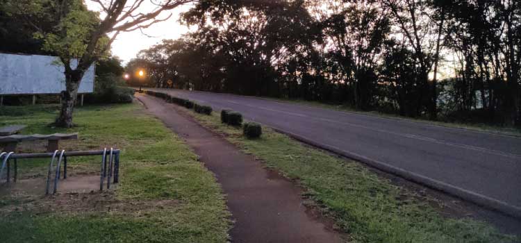 GUARANIAÇU: Semana começa com clima abafado e temperatura máxima de 33 graus no Oeste.