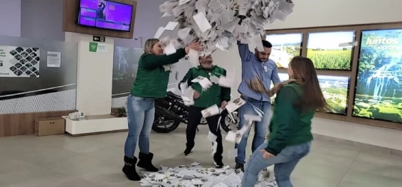 GUARANIAÇU: Sicredi sorteia prêmio de 5 mil reais na Campanha Sorte Premiada.