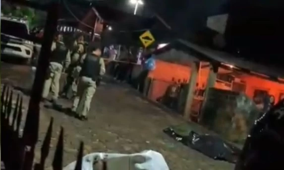 HOMEM É ASSASSINADO A FACADAS NO BAIRRO SÃO MIGUEL EM LARANJEIRAS DO SUL