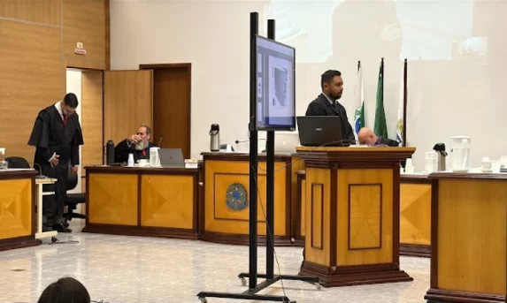 Homem é julgado por homicídio envolvendo magia negra em Palotina.
