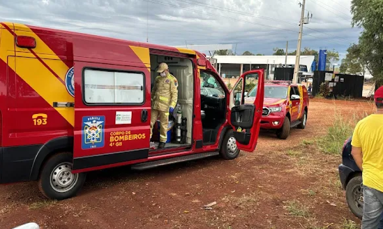 Homem tem 30% do corpo queimado após sofrer descarga elétrica em empresa às margens da BR-369 em Cascavel.