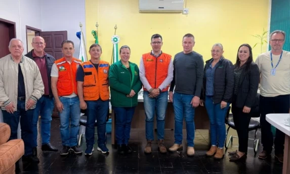 Ibema sedia reunião da Defesa Civil Estadual sobre prevenção a desastres naturais