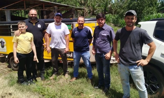 INCENTIVO À OVINOCULTURA: ASSOCIAÇÃO DE GUARANIAÇU RECEBE CARNEIROS DE ALTA GENÉTICA